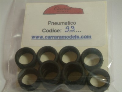 CM-P99 n° 10 Pneumatico in gomma battistrada slick misure DE 15,5 x DI 11,5 x L 7,5 - scala 1:43